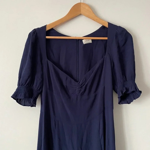 Aritzia Wilfred Tome Puff Sleeve Sweetheart Midi Dress Navy Blue Size  Small - Picture 5 of 11